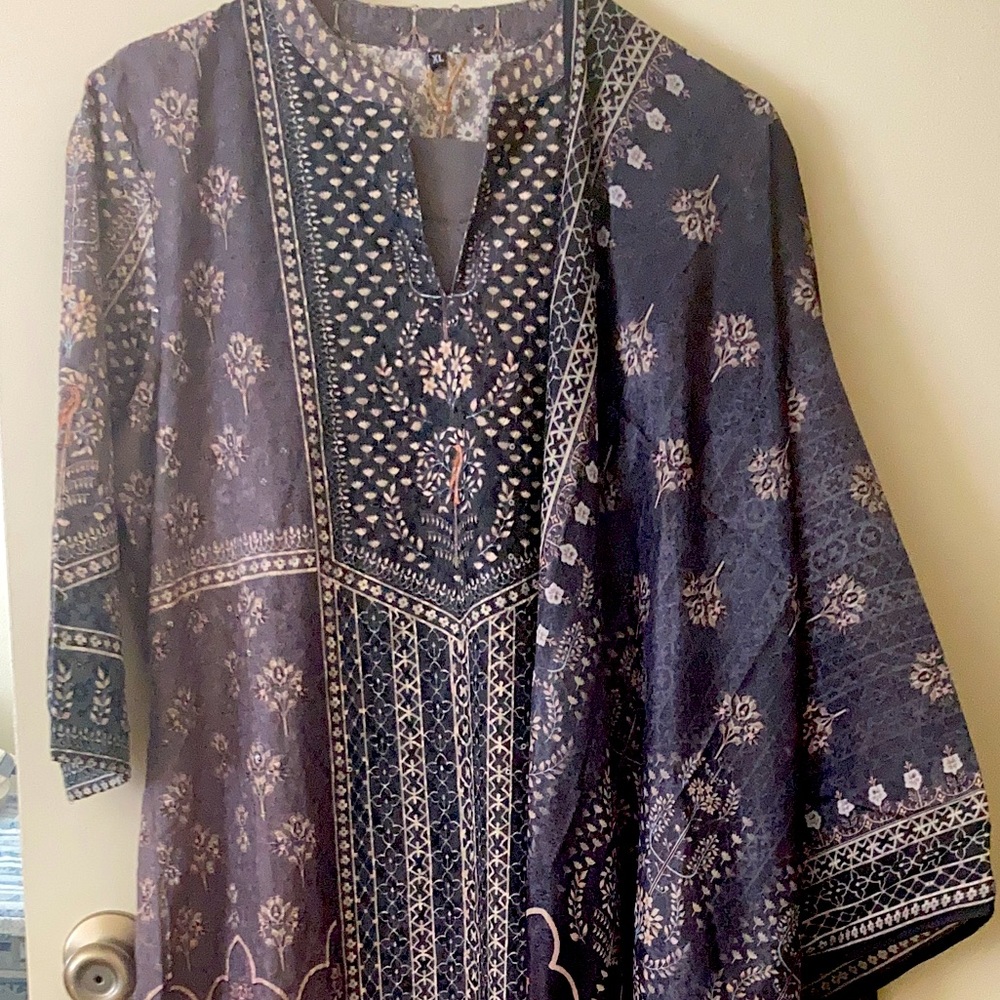 Chikunkari work and cut work with soft dupatta chudidar